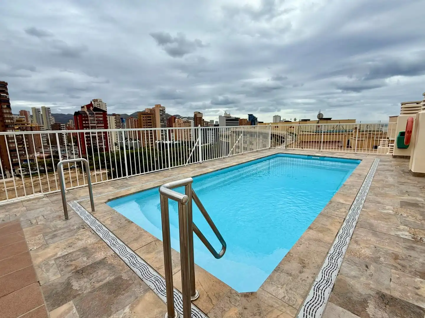 Apartamento con terraza en venta en Avenida AIGUERA, imagen 28