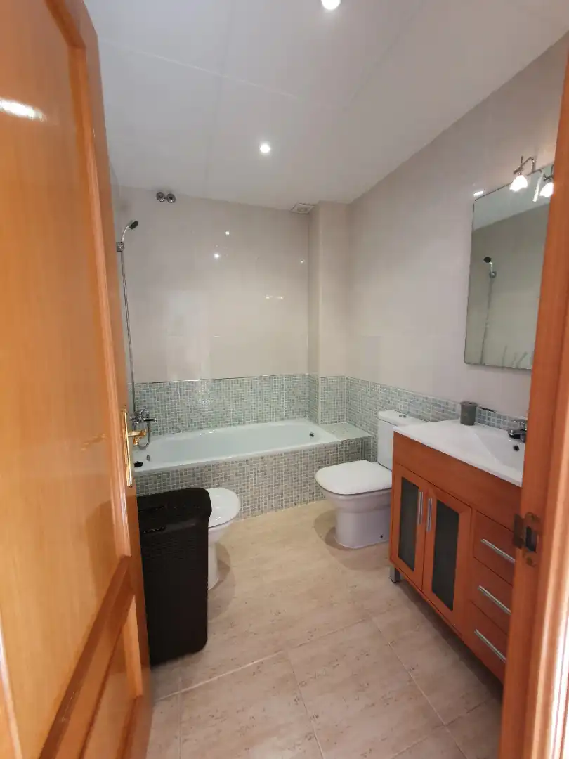 Bathroom of Detached homes for sale in El Vendrell  with Air Conditioner, Heating and Balcony