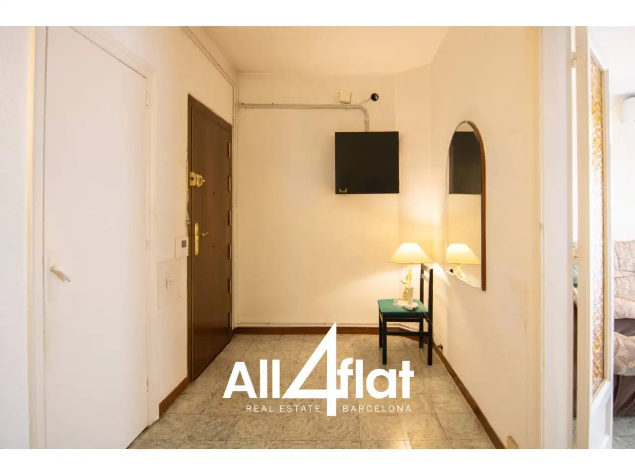 Flat for rent in Barcelona  with Air Conditioner, Parquet flooring and Furnished