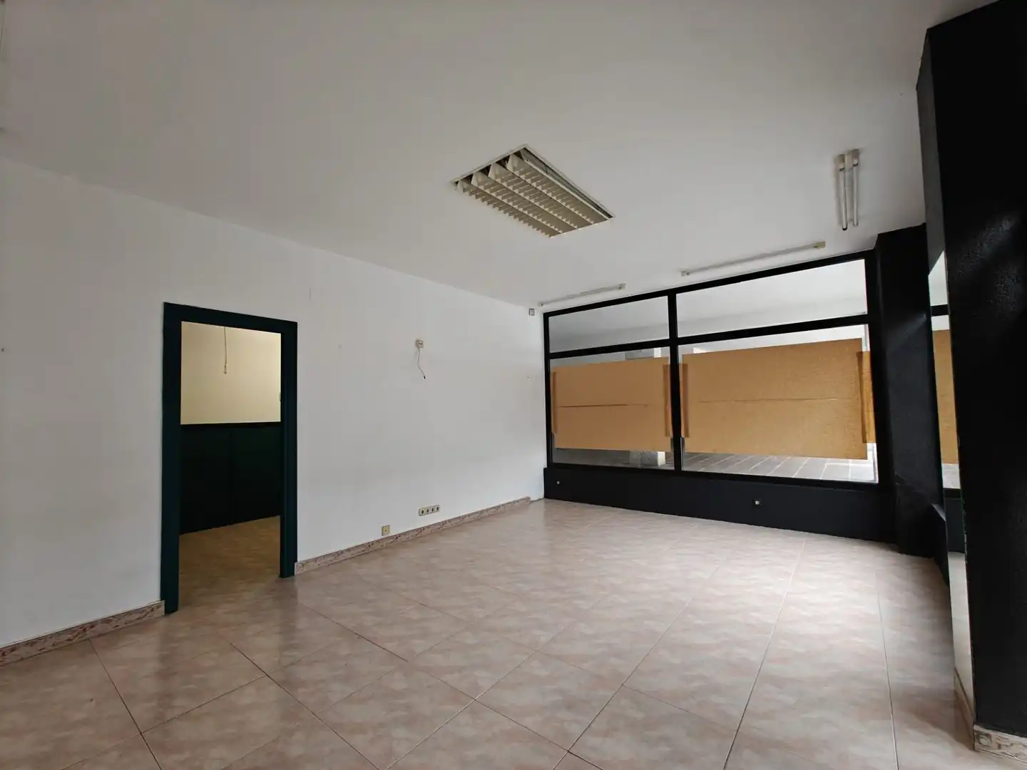 Local commercial à vendre à Lasarte-Oria, imagen 2