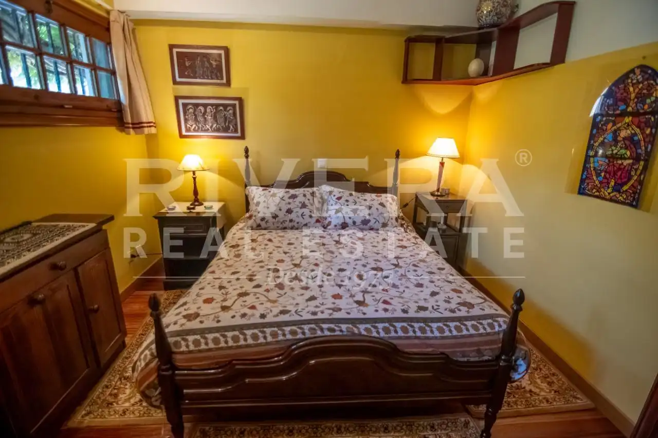 Habitación de Casa o chalet en venta en Vigo  con Calefacción, Jardín privado y Terraza