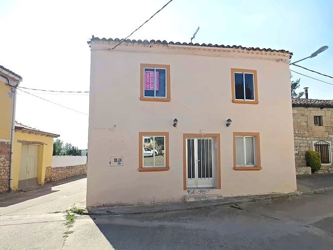 Vista exterior de Casa o xalet en venda en Estépar