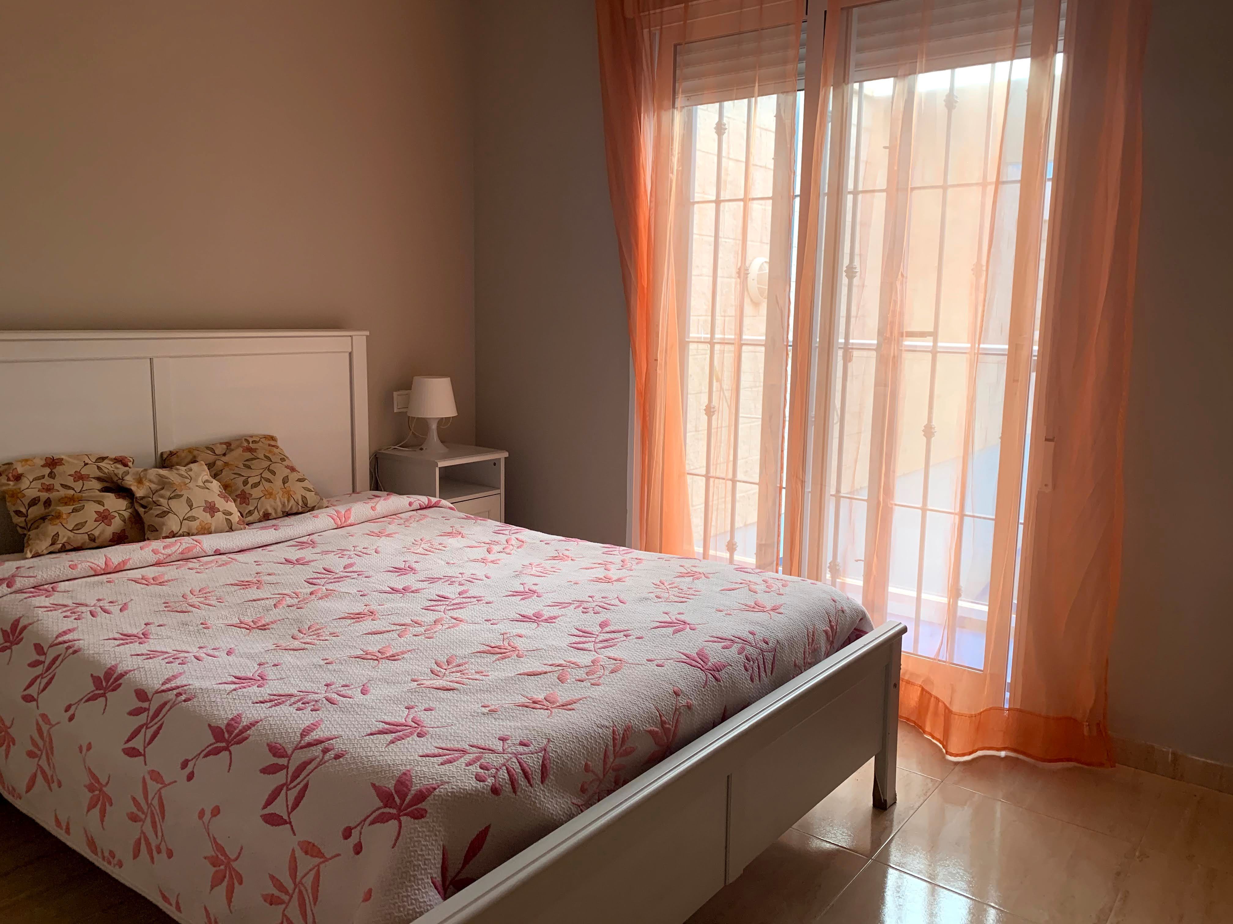 Bedroom of Flat to rent in Cartagena  with Air Conditioner and Furnished