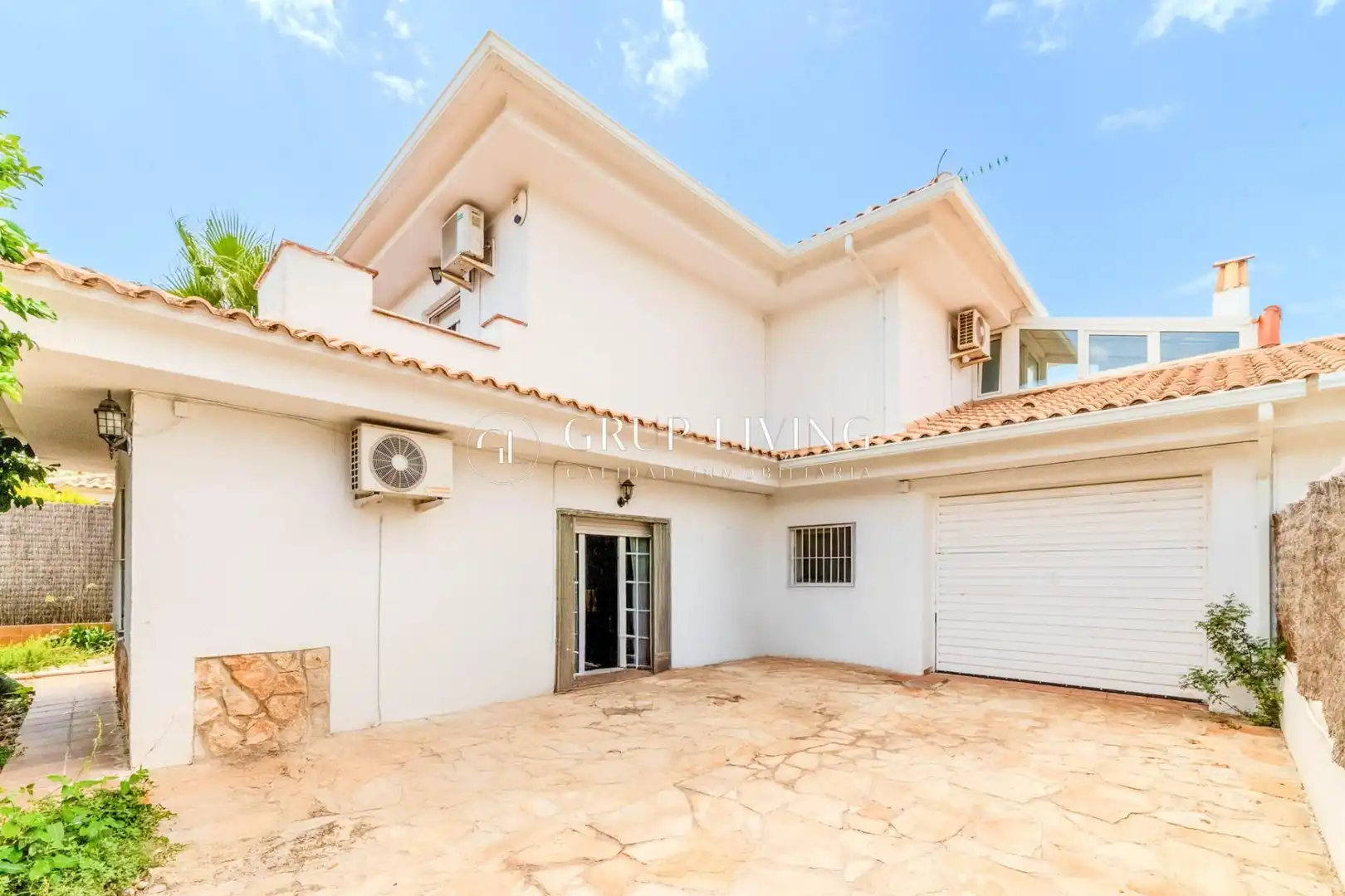 Exterior view of Houses for sale in Sant Pere de Ribes  with Air Conditioner, Heating and Private garden