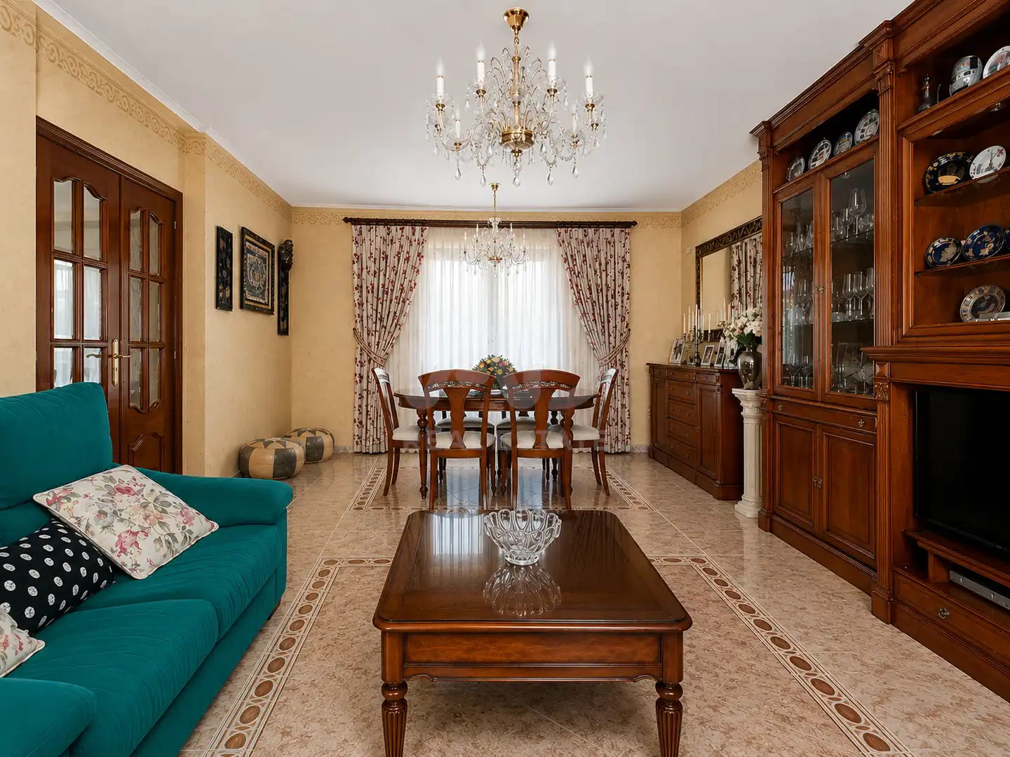 Sala de estar de Casa o chalet en venta en Burgos con Calefacción
