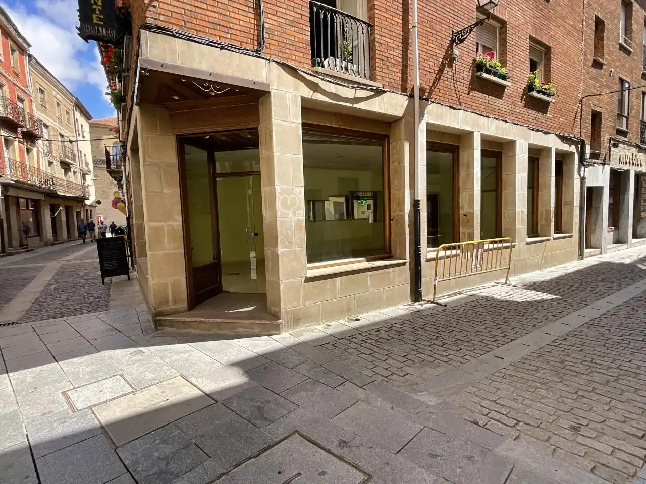 Local comercial en venda a Calle Hilario Pérez 1, imagen 12