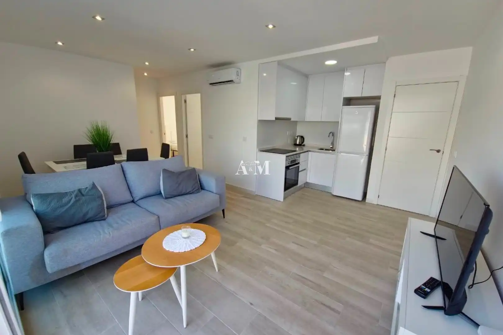 Sala d'estar de Casa o xalet en venda en Orihuela amb Calefacció, Jardí privat i Terrassa