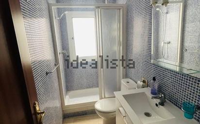 Bathroom of Apartment to rent in  Cádiz Capital  with Furnished, Oven and Washing machine