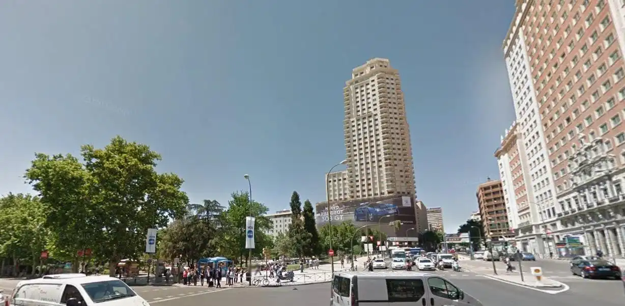 Vista exterior de Ático en venta en Madrid