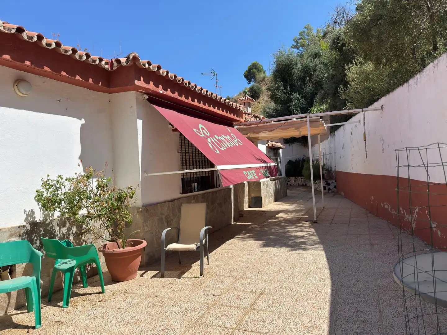 Houses for sale in Málaga  with Air Conditioner, Terrace and Furnished