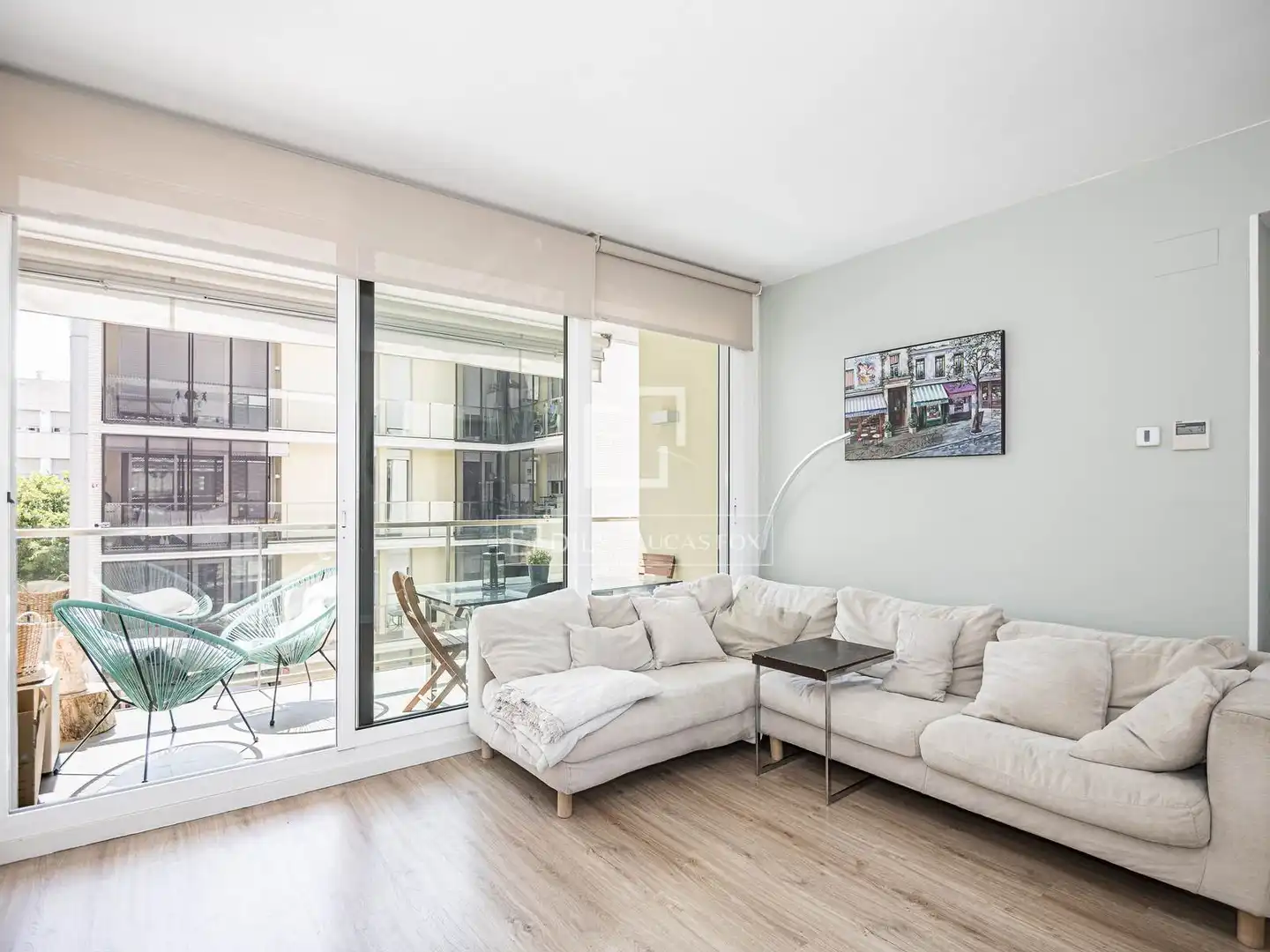 Außenansicht von Wohnung zum Verkauf in Sant Cugat del Vallès mit Klimaanlage, Terrasse und Schwimmbad