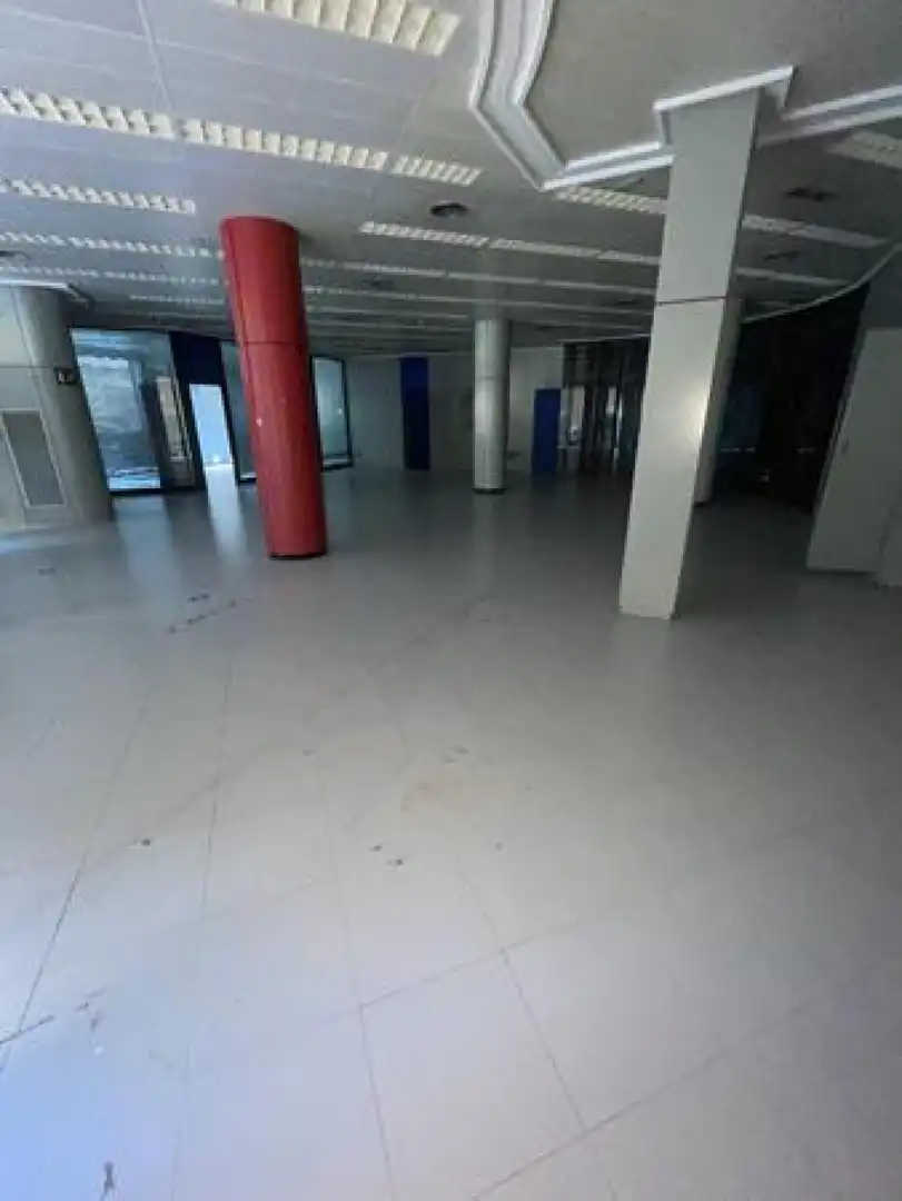 Local comercial de lloguer a Puerto de Sagunto, imagen 2