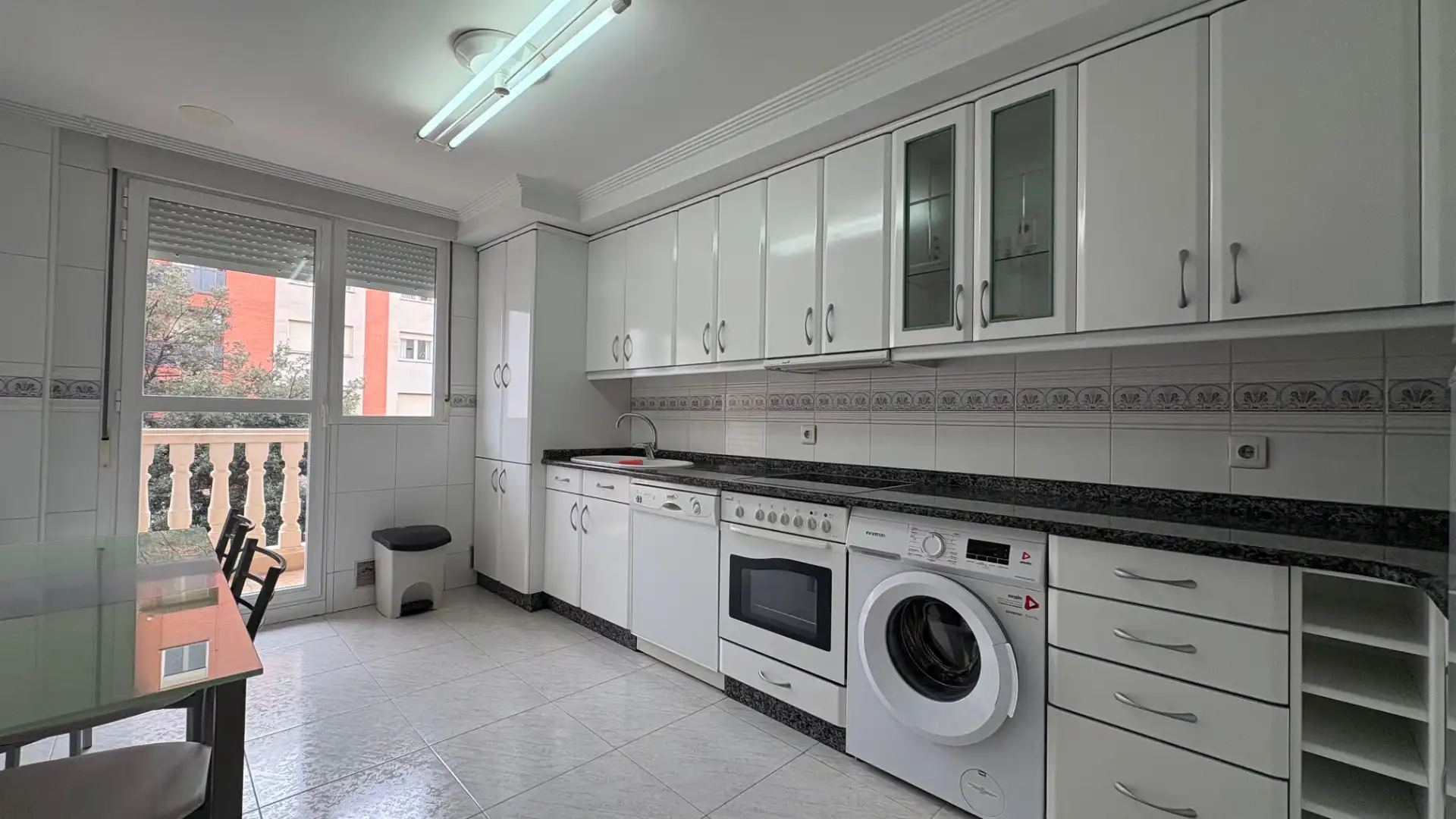 Cocina de Piso de alquiler en Arnedo con Calefacción, Amueblado y Horno