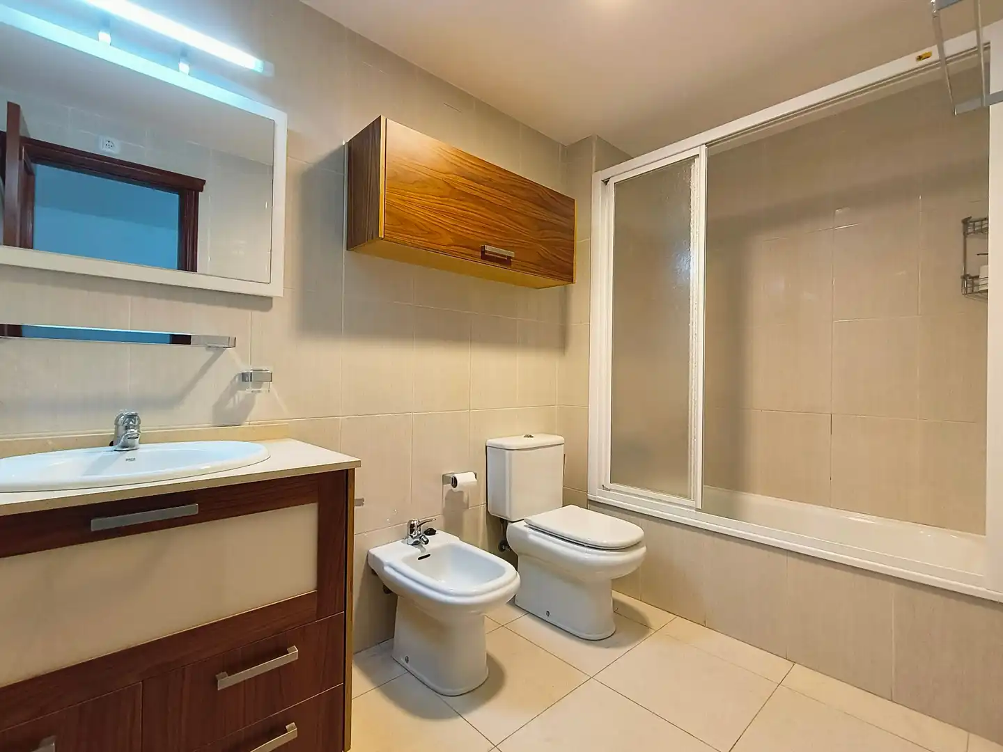 Bathroom of Flat for rent in Poio  with Heating, Furnished and Balcony
