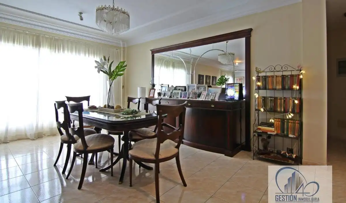 Comedor de Edificio en venta en La Orotava