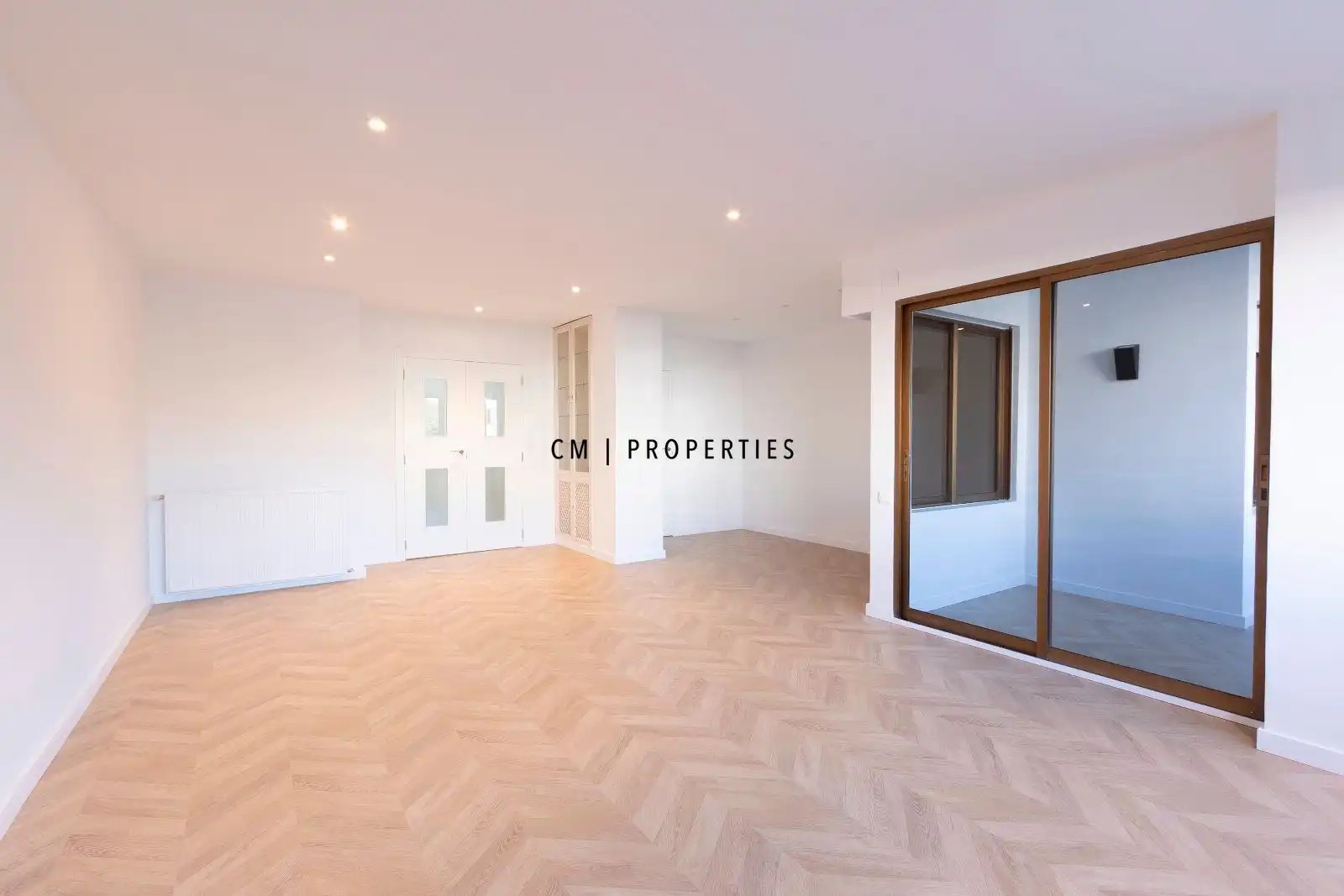Bedroom of Flat for sale in Valencia  with Air Conditioner, Heating and Parquet flooring