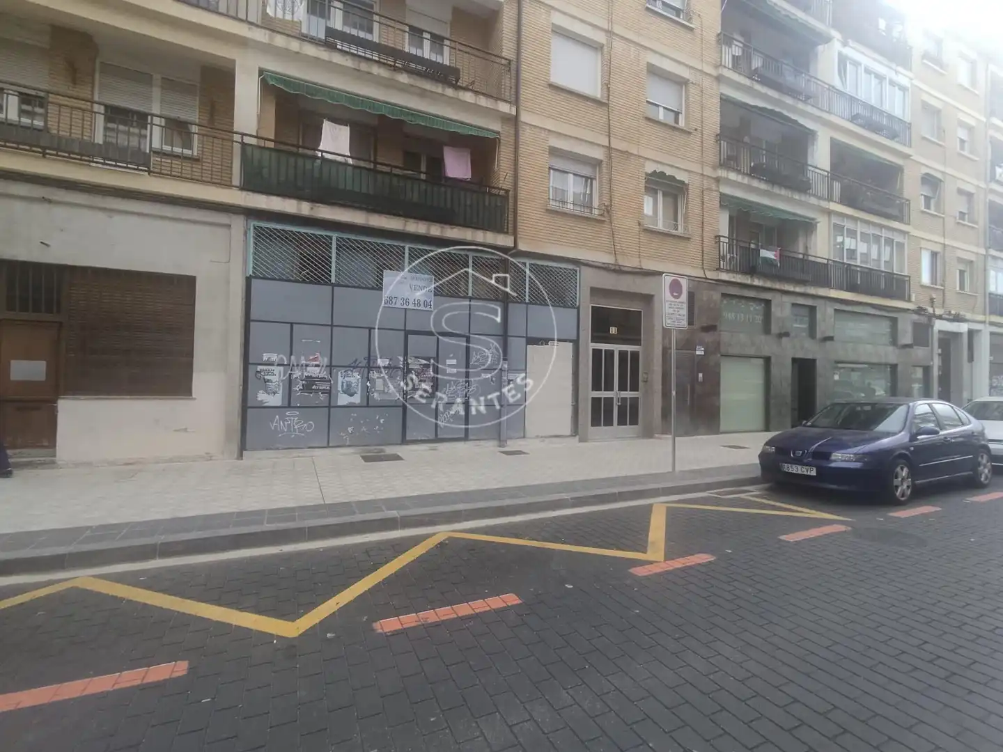 Exterior view of Commercial properties for sale in  Pamplona / Iruña