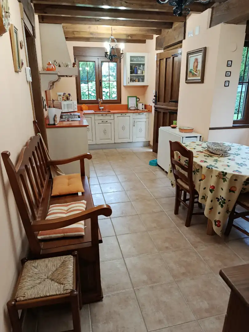 Cocina de Casa o chalet en venta en Santiurde de Toranzo con Calefacción, Jardín privado y Terraza