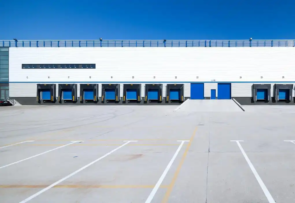 Industrial building to rent in Los Olivos - Los Ángeles, imagen 2