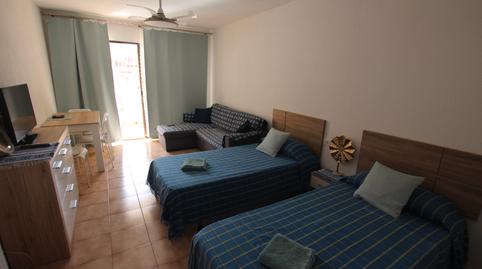 Foto 5 de Piso en venta en Avenida San Francisco, 14, Los Cristianos, Arona