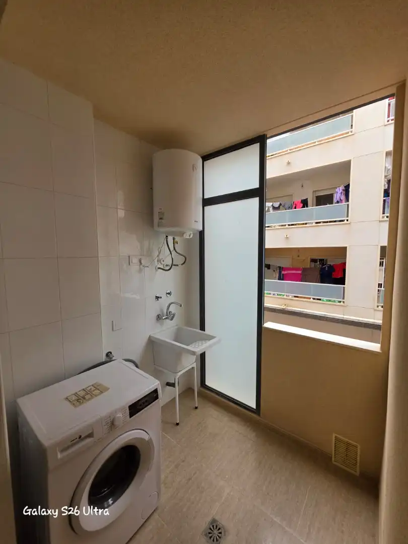 Baño de Piso de alquiler en Albatera con Aire acondicionado, Trastero y Amueblado
