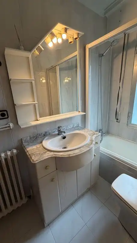 Baño de Piso en venta en Vitoria - Gasteiz con Calefacción, Terraza y Trastero