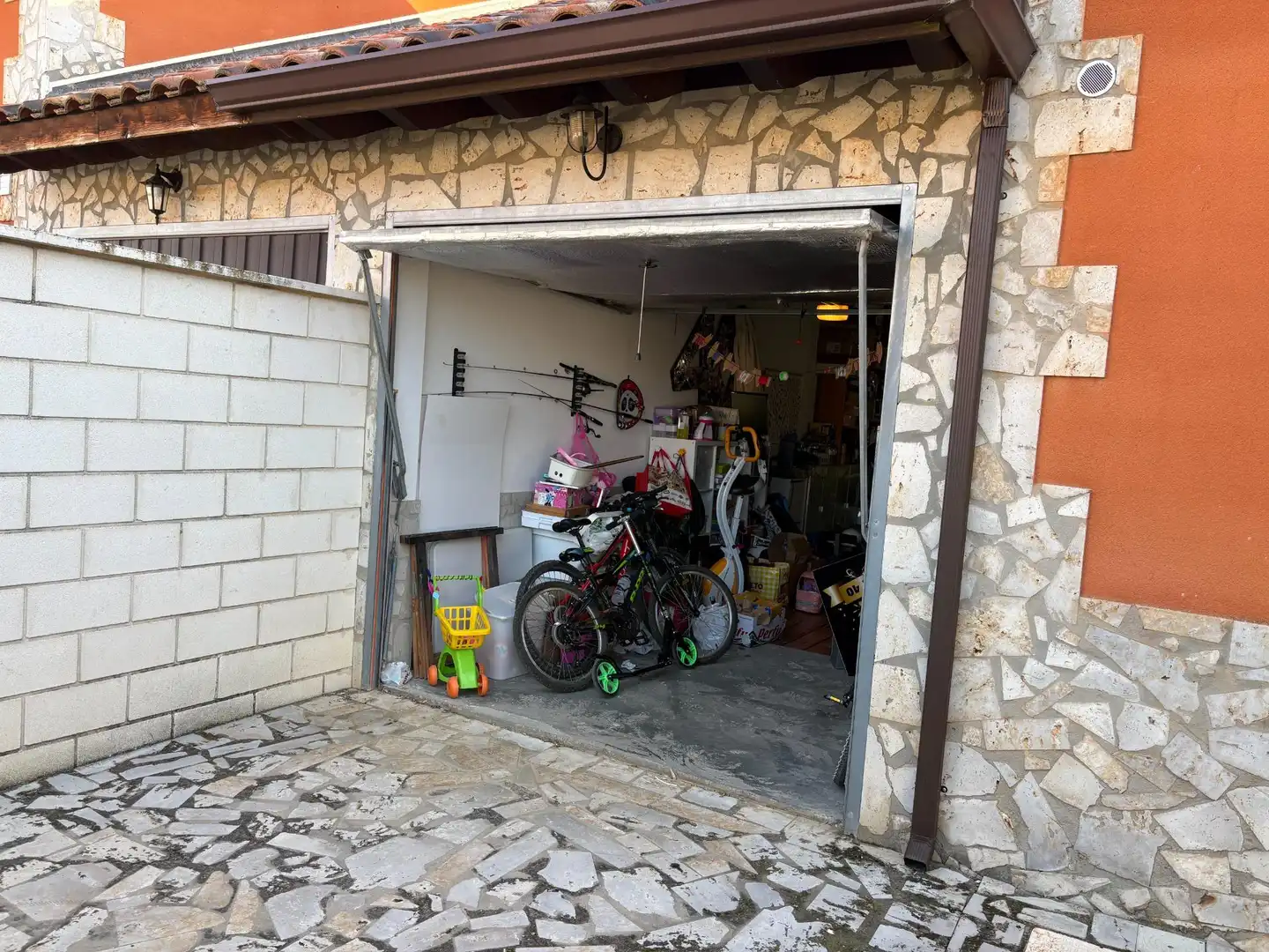 Parking of Houses for sale in Grijota  with Heating and Private garden