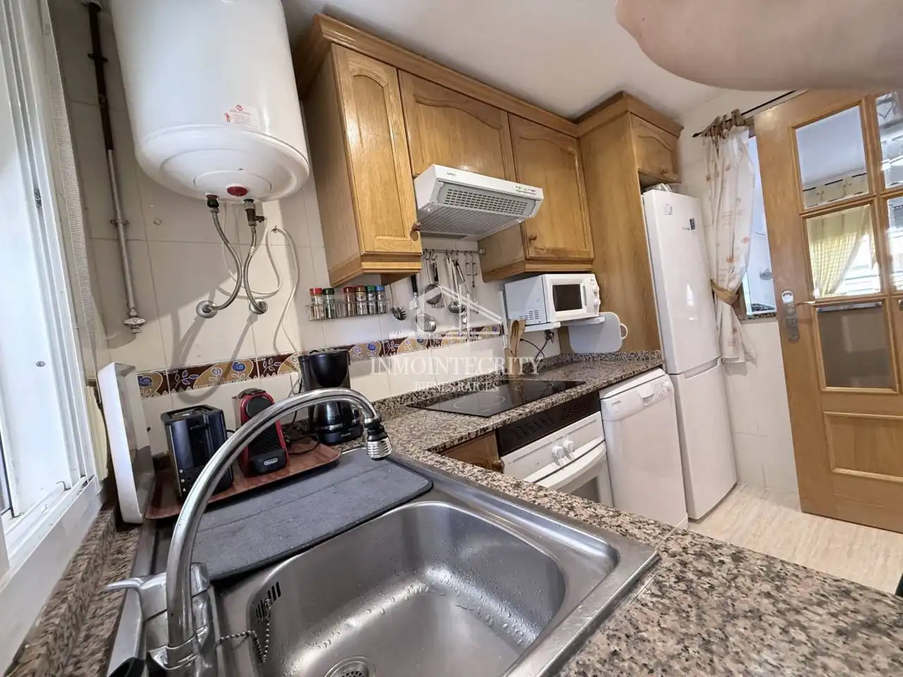 Cuina de Apartament en venda en Oropesa del Mar / Orpesa amb Aire condicionat, Terrassa i Moblat