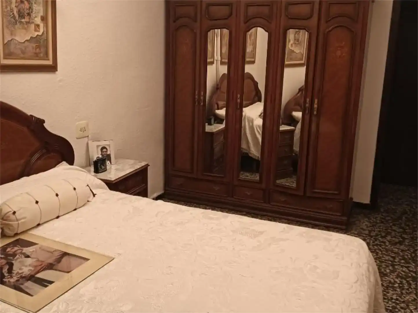 Bedroom of Flat for sale in Escucha
