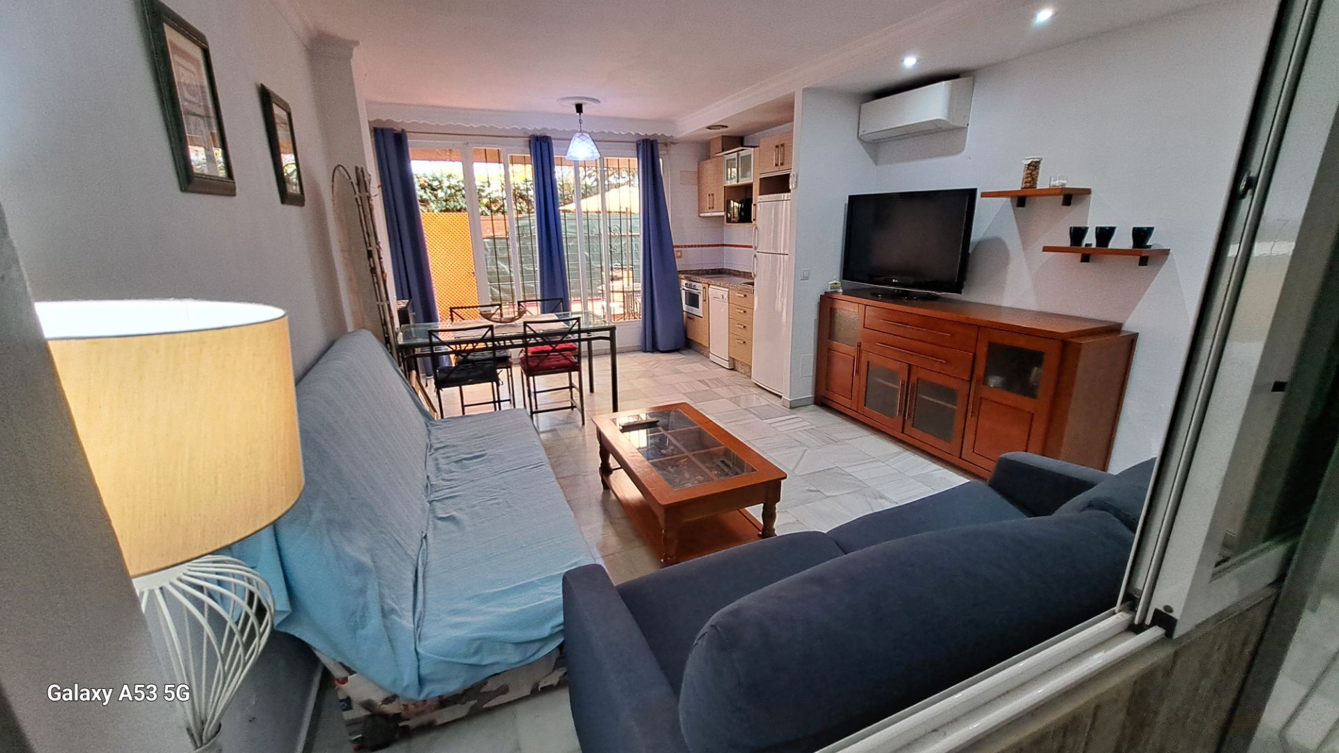 Sala d'estar de Apartament de lloguer en Marbella amb Aire condicionat, Calefacció i Terrassa