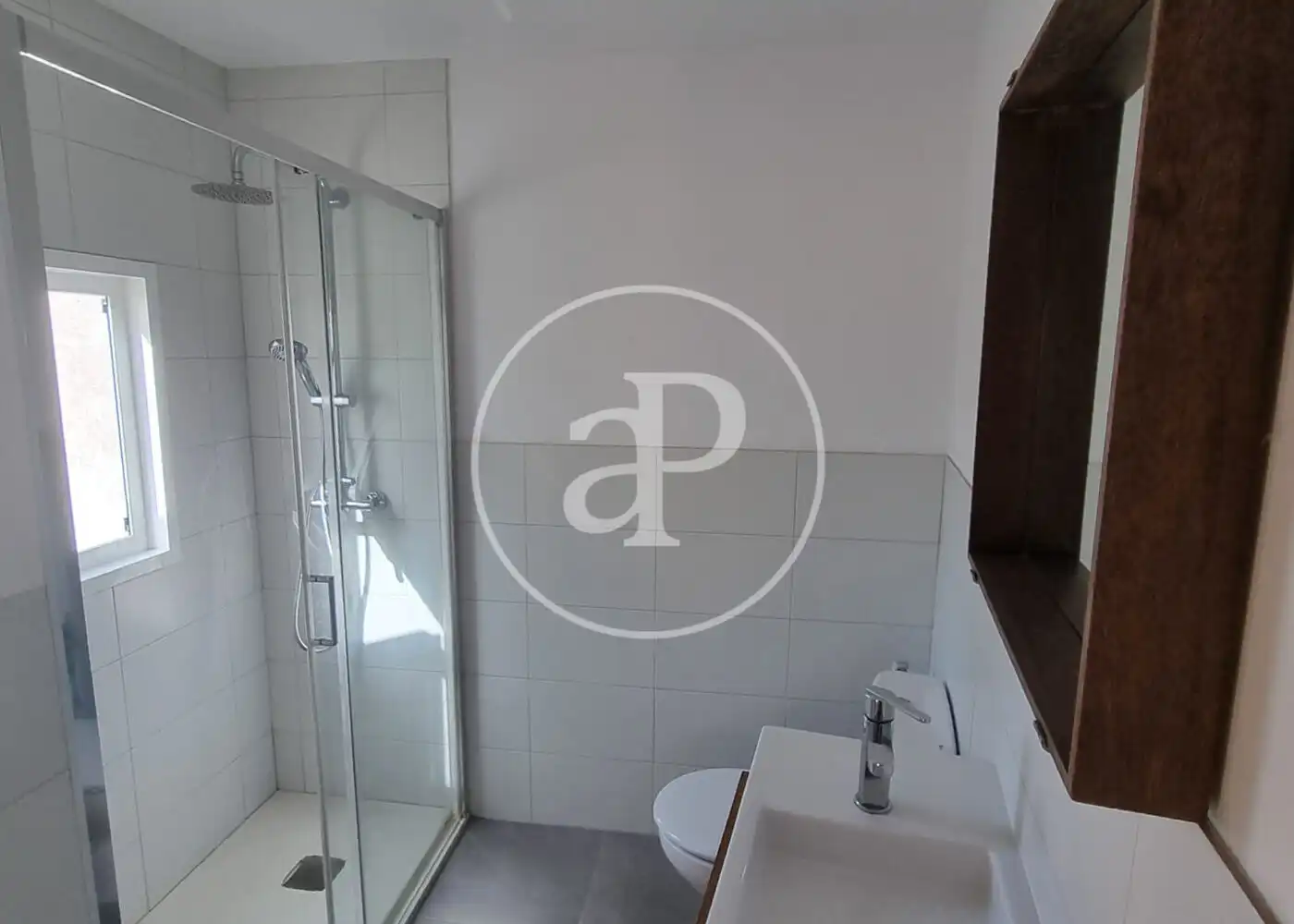 Bathroom of Flat for sale in  Palma de Mallorca  with Air Conditioner, Heating and Storage room