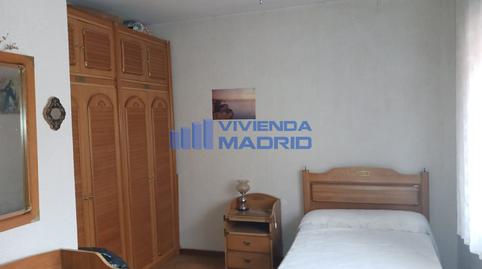 Foto 3 de Piso en venta en Palomeras, Portazgo, Madrid