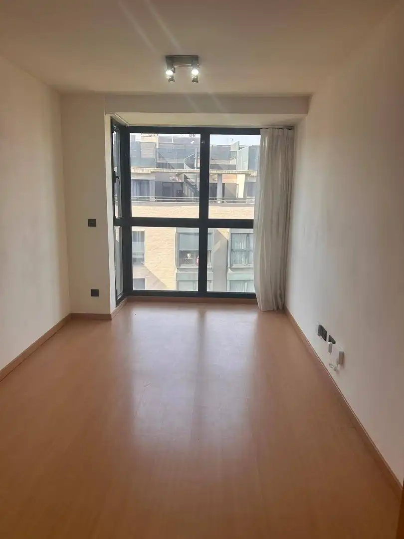 Bedroom of Flat for rent in  Madrid Capital  with Storage room and Community pool