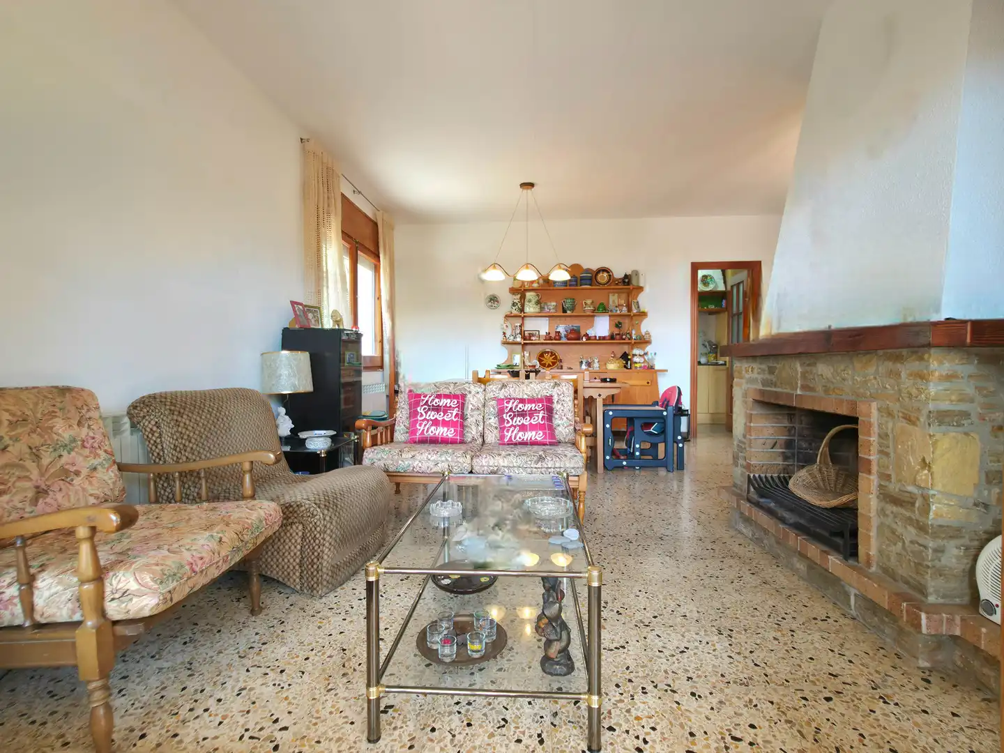 Wohnzimmer von Haus oder Chalet zum Verkauf in Corbera de Llobregat mit Heizung, Privatgarten und Terrasse