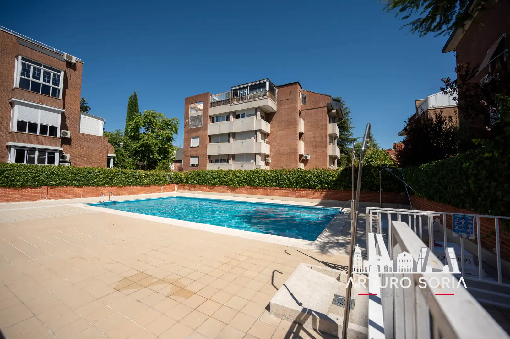 Piscina de Piso en venta en Madrid con Aire acondicionado, Calefacción y Parquet