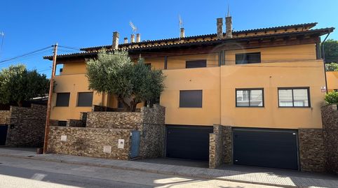 Casa adosada en venta en Solsona – Cabana d´en Geli