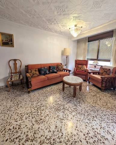 Piso en Alquiler en ISABEL LA CATOLICA en Benalúa