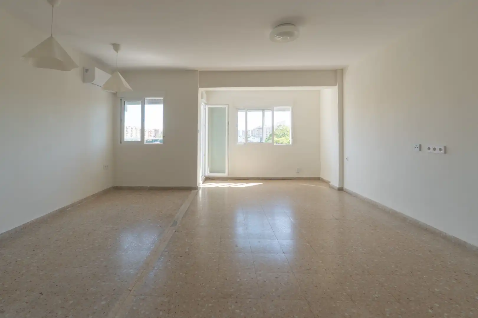 Wohnzimmer von Wohnung zur Miete in Jesús