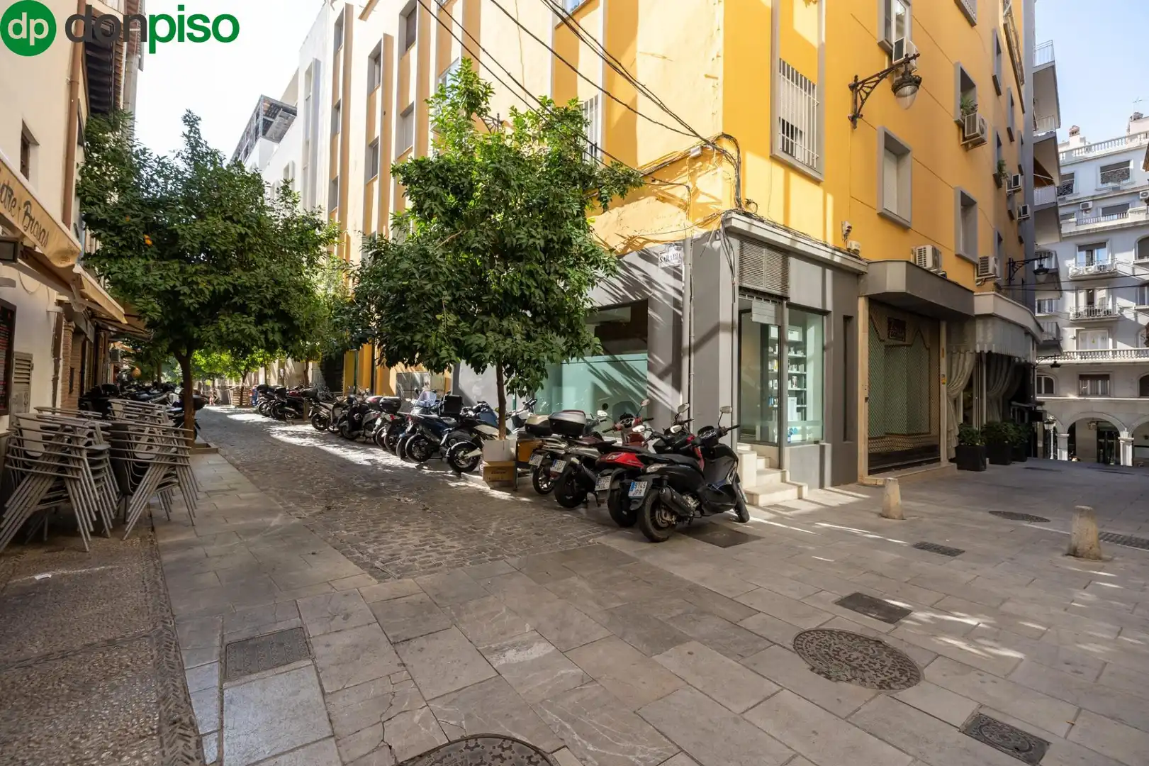 Local comercial en venda a Calle SARABIA