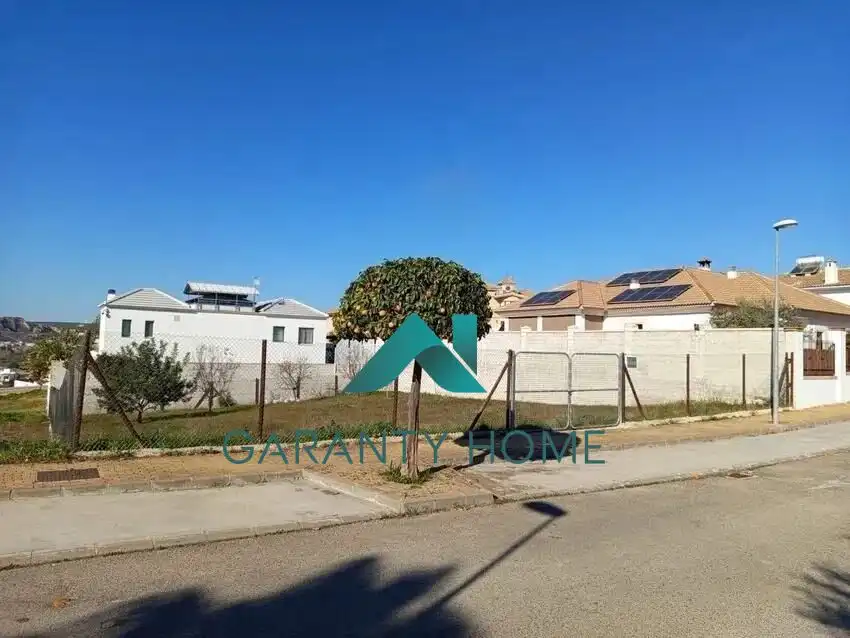 Terreny residencial en venda a Puente Genil, imagen 2