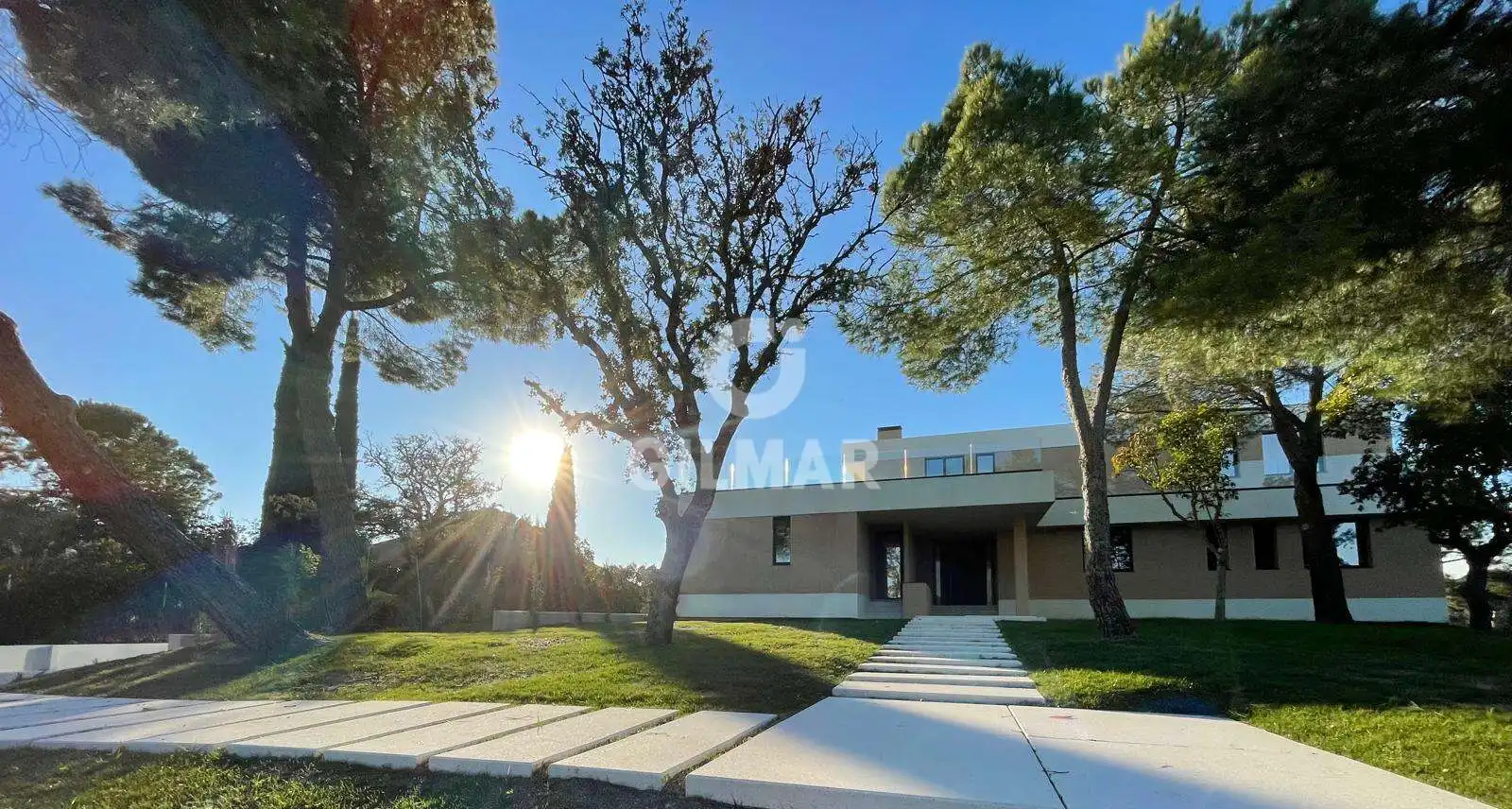 Villa con piscina in vendita a Ciudalcampo