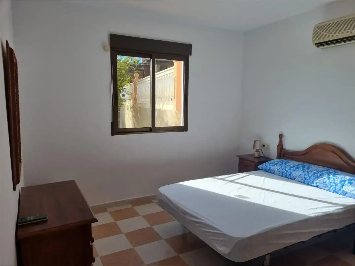 Dormitori de Casa o xalet de lloguer en Almuñécar amb Aire condicionat i Balcó