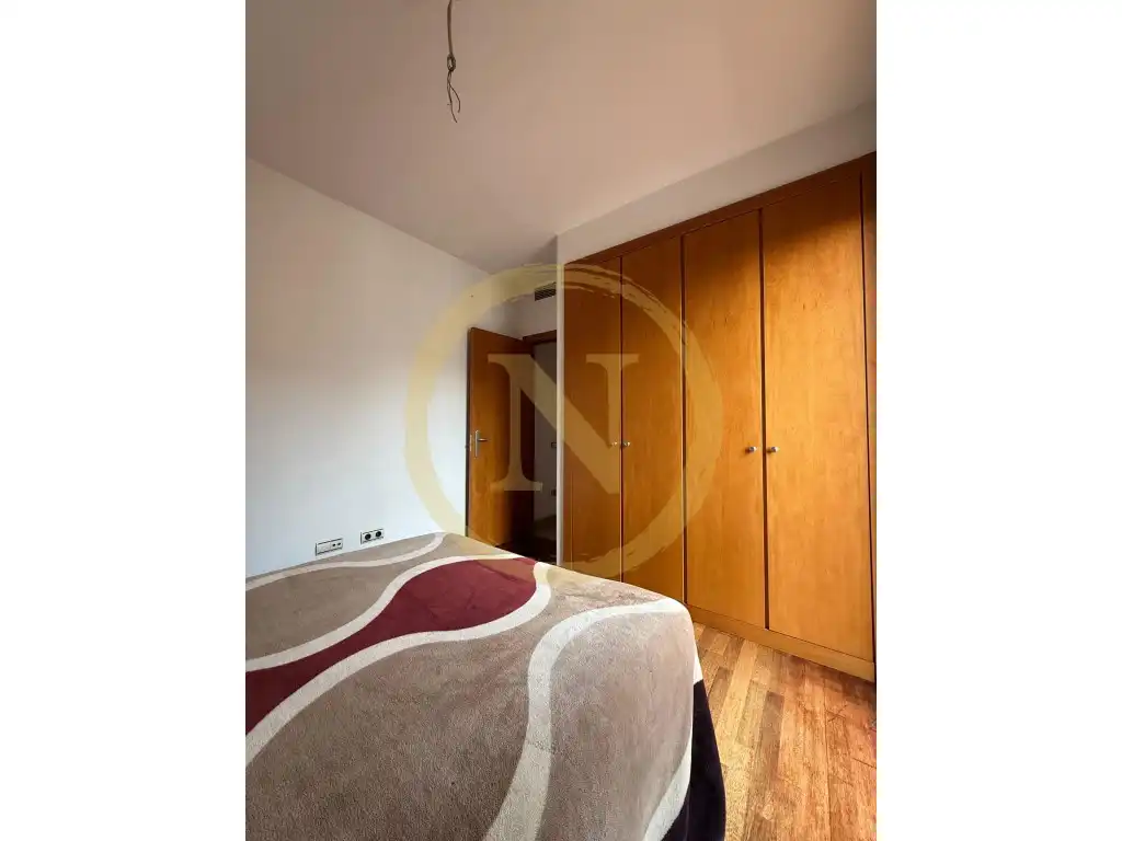 Bedroom of Attic for sale in Barcelona  with Air Conditioner