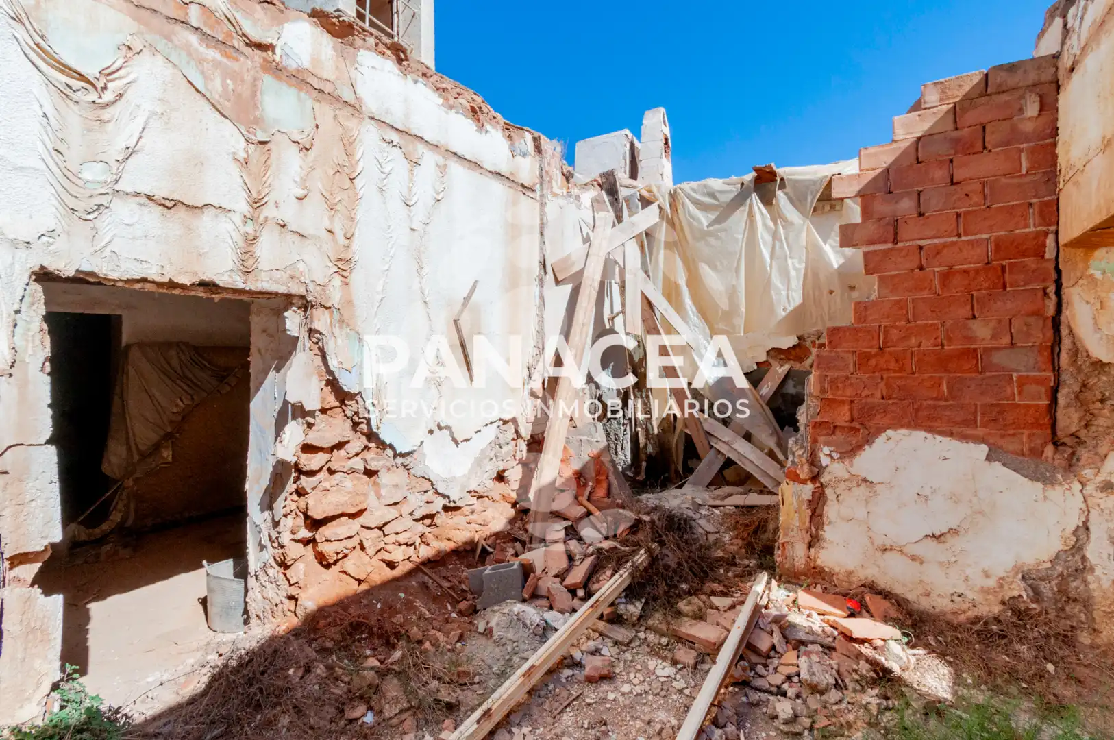 Vista exterior de Casa adosada en venta en La Mojonera