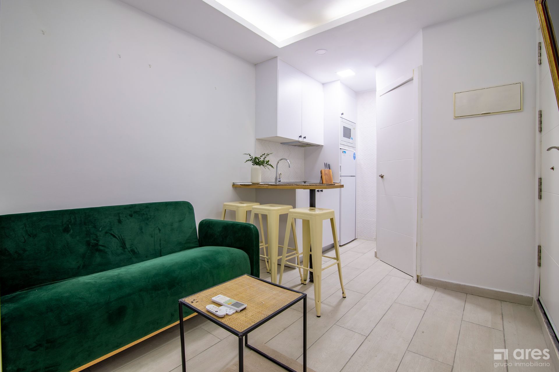 Dormitori de Apartament en venda en  Madrid Capital amb Aire condicionat
