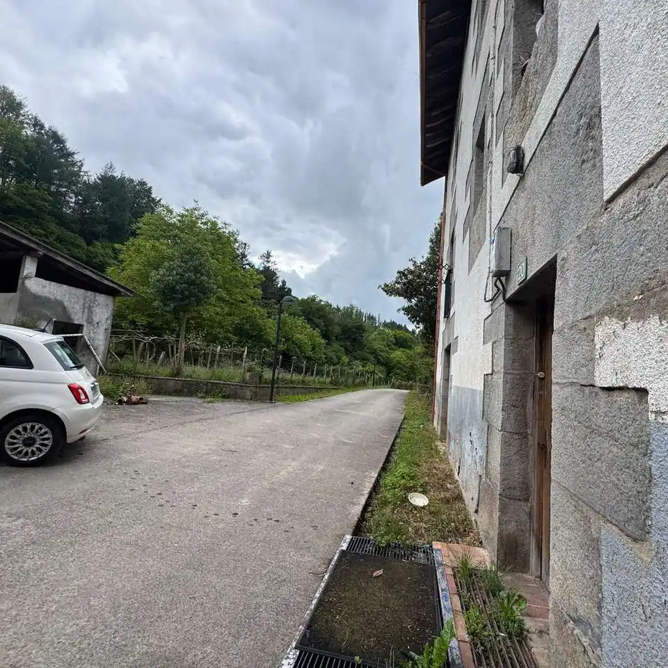 Vista exterior de Finca rústica en venta en Berrobi con Calefacción, Jardín privado y Trastero