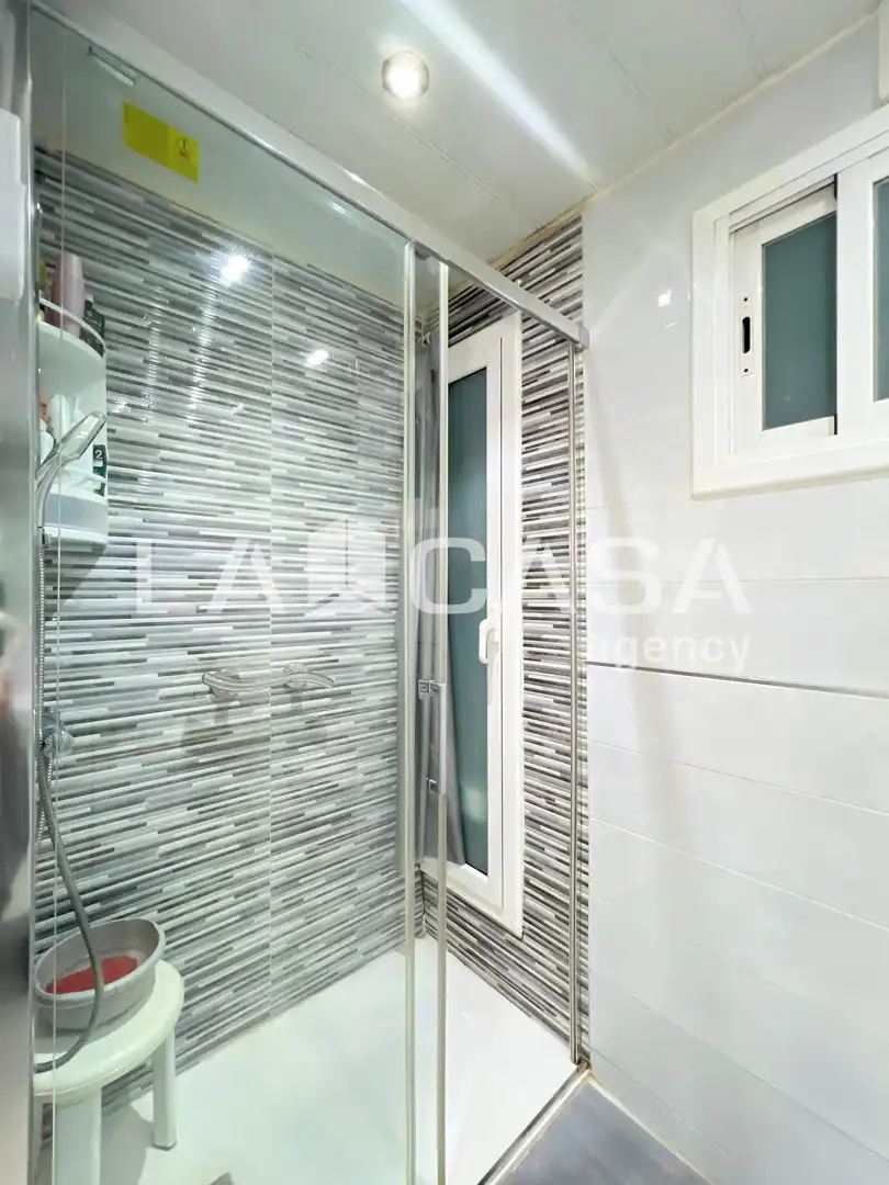 Piso con terraza en venta en Artigues - Llefià, imagen 21