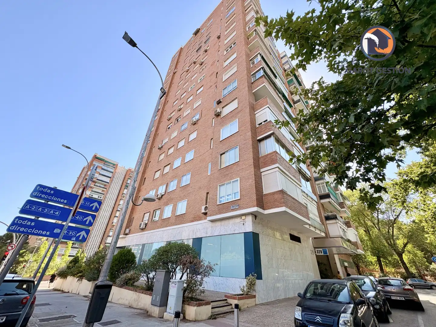 Vista exterior de Local en venta en Madrid con Aire acondicionado, Calefacción y Internet
