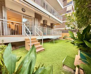 Terrassa de Planta baixa en venda en Castelldefels amb Aire condicionat, Calefacció i Jardí privat
