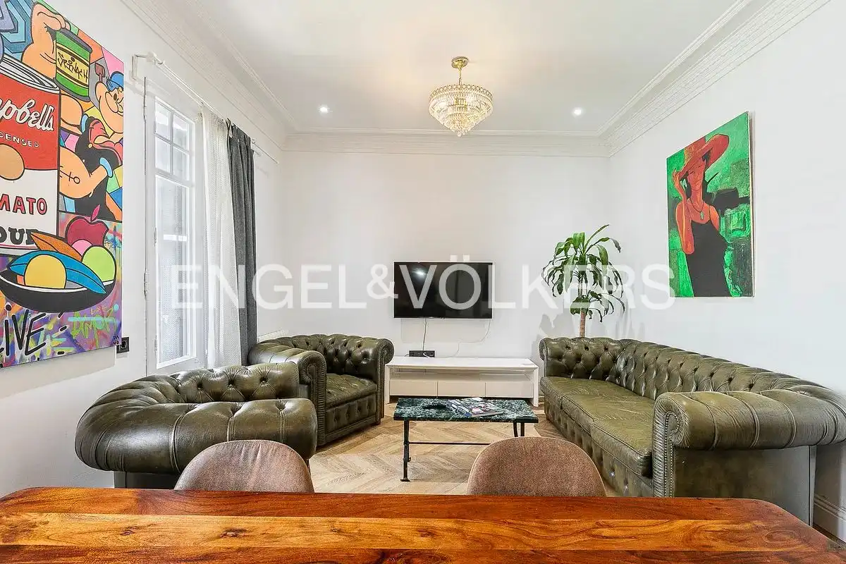 Sala de estar de Piso de alquiler en Barcelona con Calefacción, Parquet y Amueblado